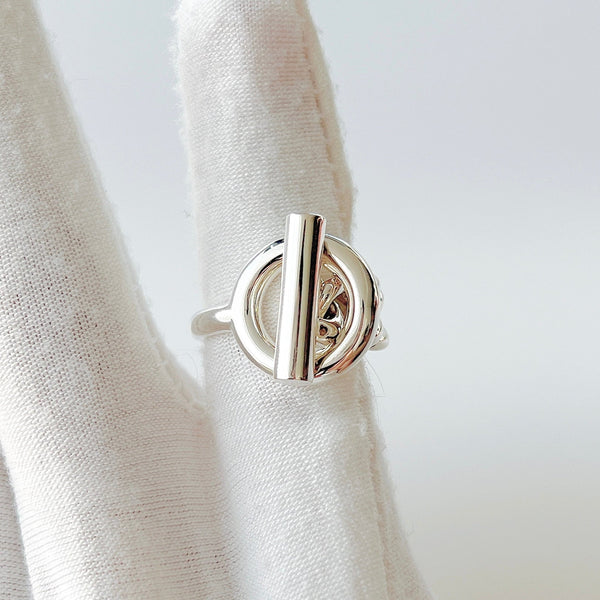 Hermes Croisette Ring In Silver, Size 50 - Found Fashion