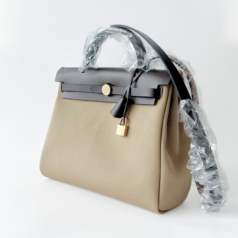 Hermes Herbag 31 In Trench And Ebene With Gold Hardware - Found Fashion