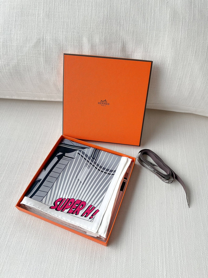 Hermès Minuit au Faubourg Scarf | White