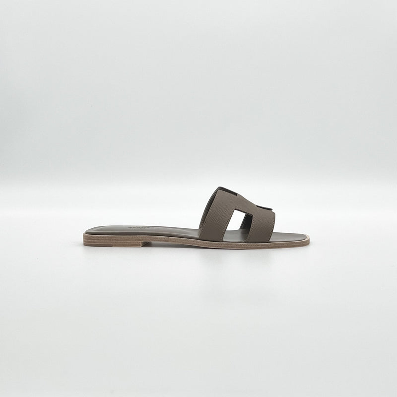 Hermès Oran Sandal | Etoupe
