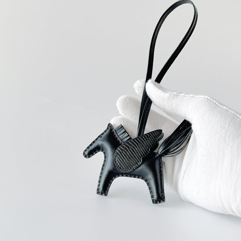 Hermes Rodeo Pegase PM In Black With Touch Lizard Skin - Found Fashion