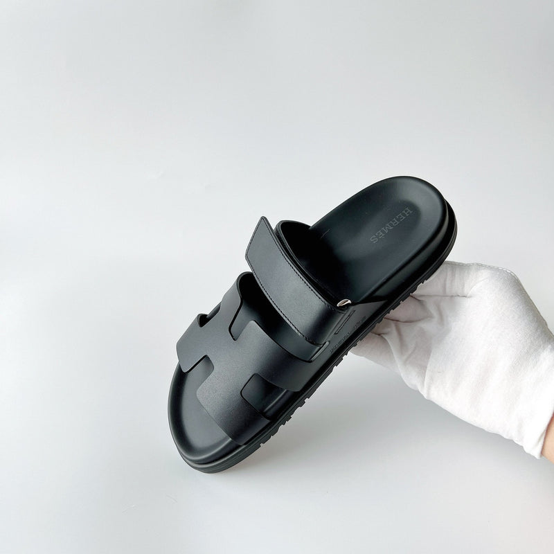 Hermes Women’s Chypre Sandal In Black | Size 37.5 EU - Found Fashion