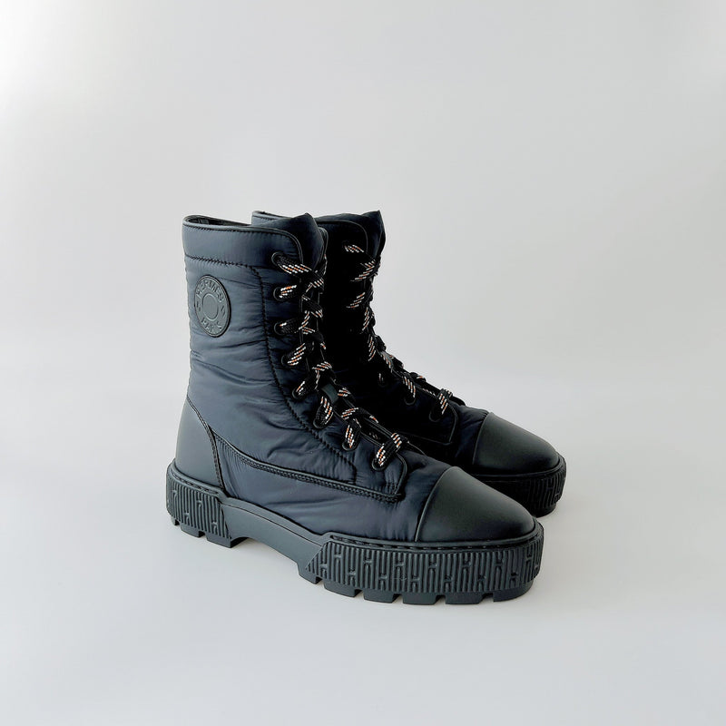 Hermes Women's Fresh Ankle Boot In Black, Size 37 - Found Fashion