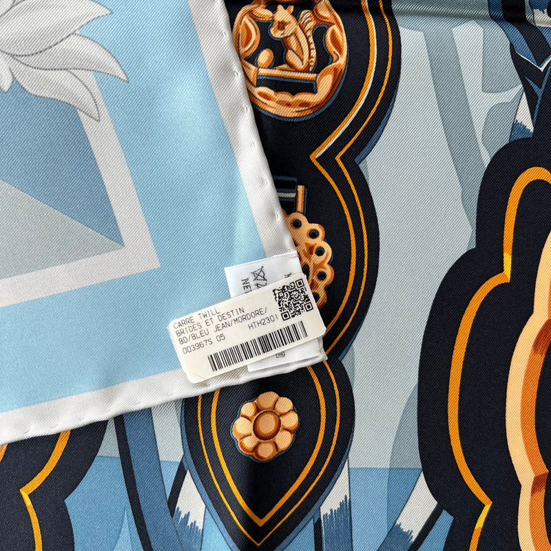 Hermes Brides et Destin Scarf In Bleu Jean / Mordoré / Ciel