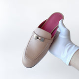 Hermes Women's Oz Mule In Beige Nude and Pink With A Silver Buckle, Size 38