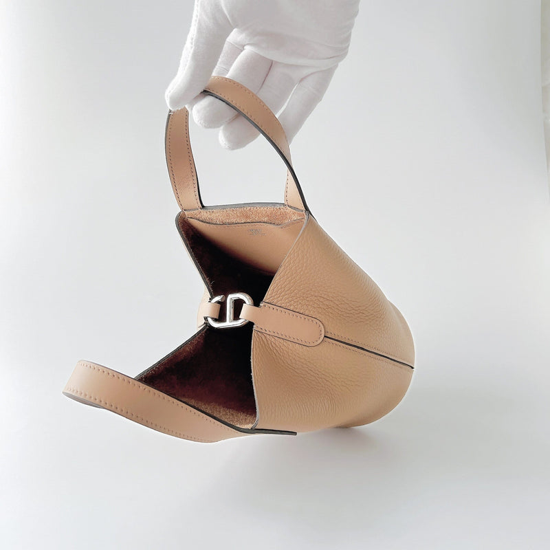 Hermes In The Loop 18 Bag, Chai