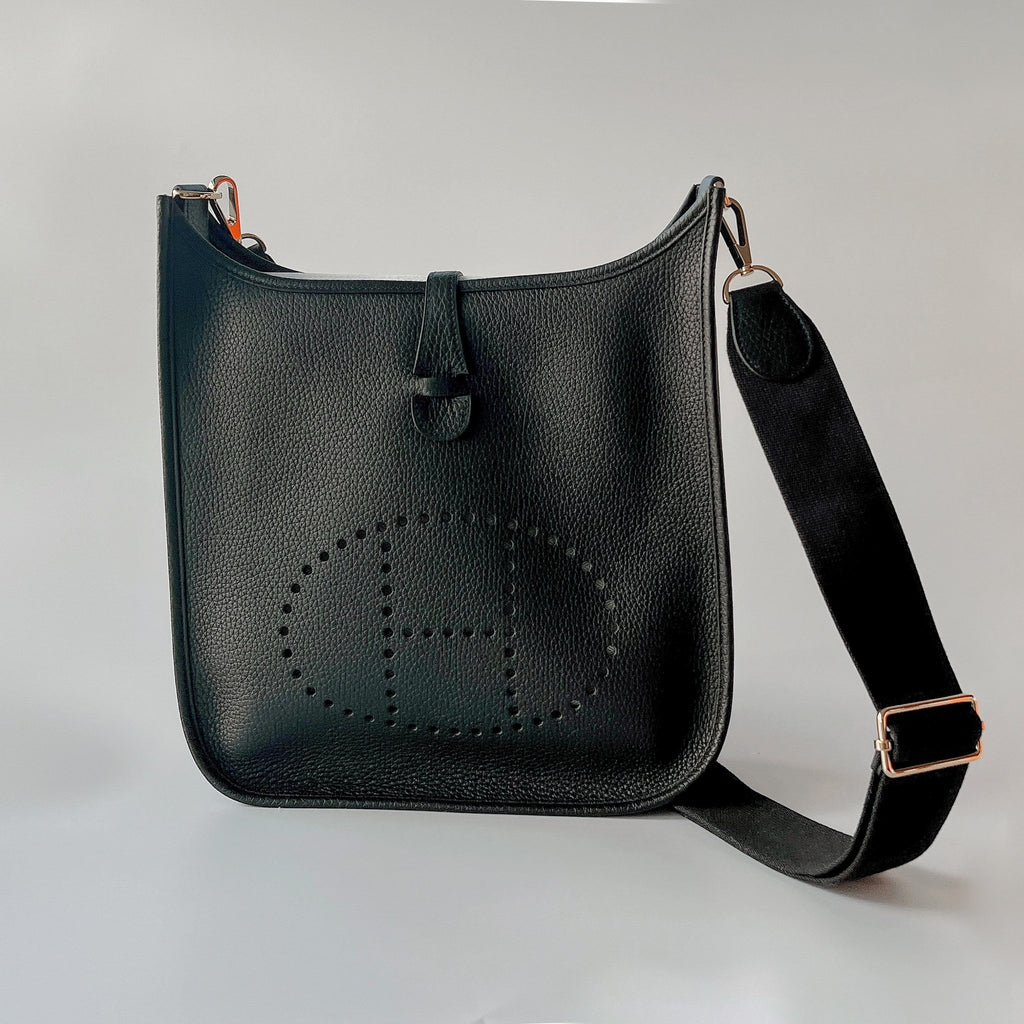 Evelyne PM III, Used & Preloved Hermes Shoulder Bag