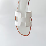 Hermes Women's Oran Sandal In White, Size 37.5 - Found Fashion