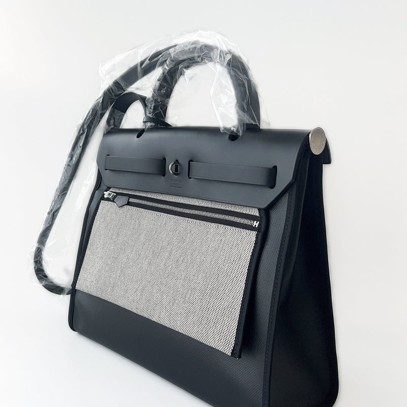 Hermes Herbag Zip 31 Bag In Noir & Ecru Berline Canvas, With